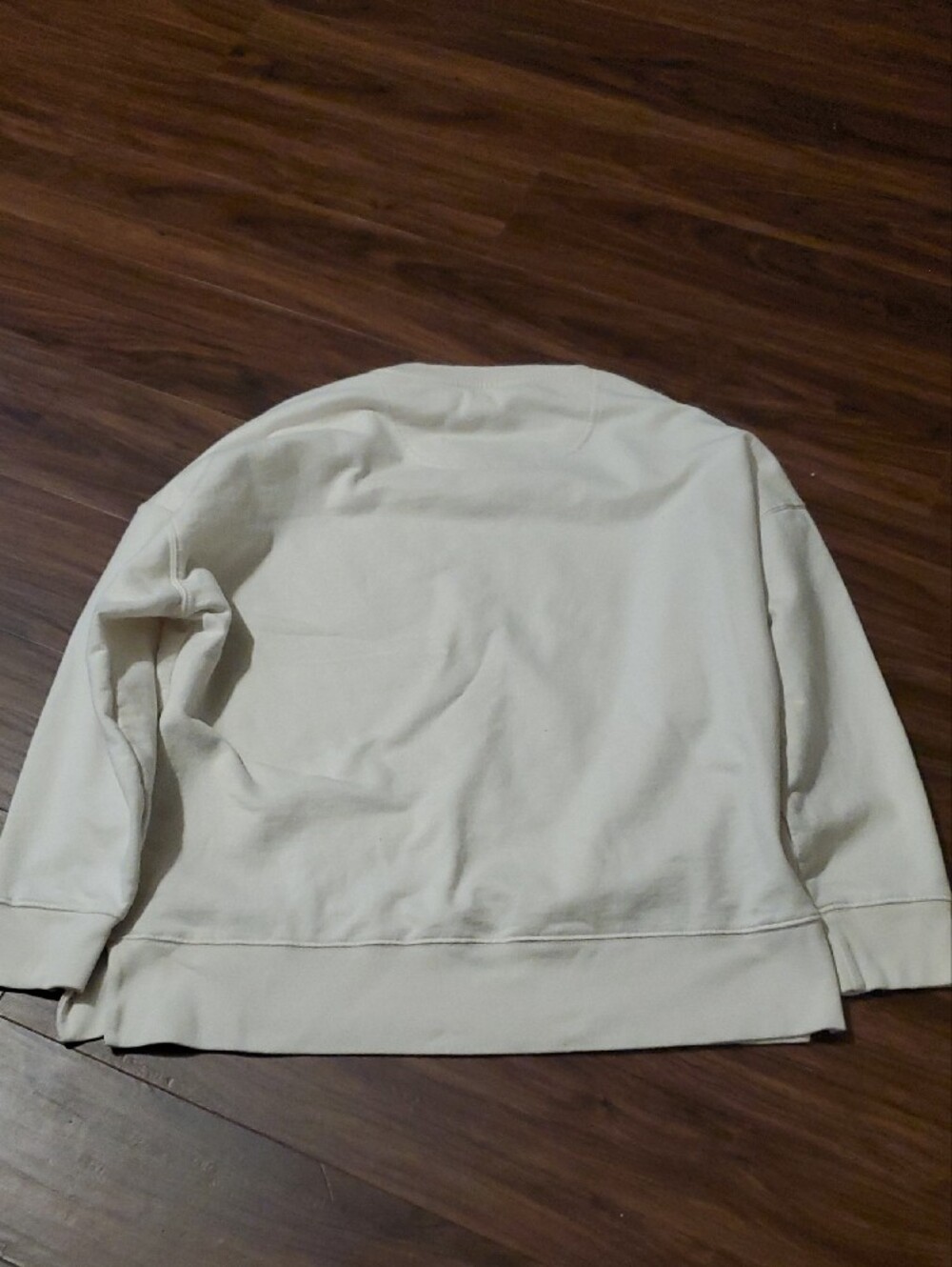 Def Leppard Cream Graphic Crewneck Sweatshirt with Animal Print - Picture 8 of 9